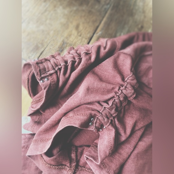 Tee V Neck Studded - Picture 16 of 16